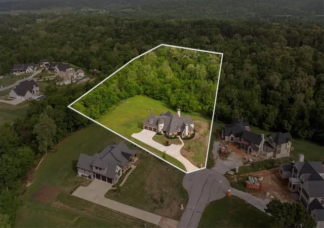 Photo 4 of Single family home for sale at 101 Highgrove Cvs, Springdale, AR 72762 | MLS# 1345057 | Listing updated on 2026-08-28