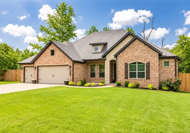 Photo 1 of Single family home for sale at 5219 Joe Ln, Rogers, AR 72756 | MLS# 1345094 | Listing updated on 2026-09-30