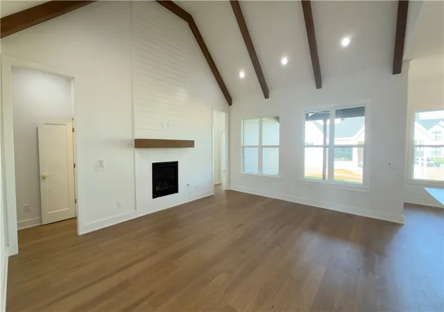 Photo 4 of Single family home for sale at 6006 S 40th Place, Rogers, AR 72758 | MLS# 1346755 | Listing updated on 2026-08-31