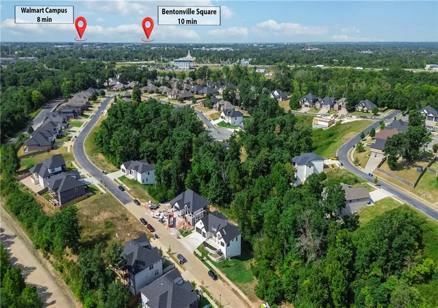 Photo 2 of Sale Pending at 2005 Ne Chaucer St, Bentonville, AR 72712 | MLS# 1345407 | Listing updated on 2026-09-02