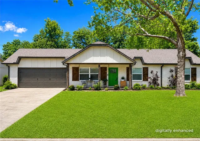 Photo 1 of Single family home for sale at 310 Sw 11th Street, Bentonville, AR 72712 | MLS# 1346903 | Listing updated on 2026-10-19