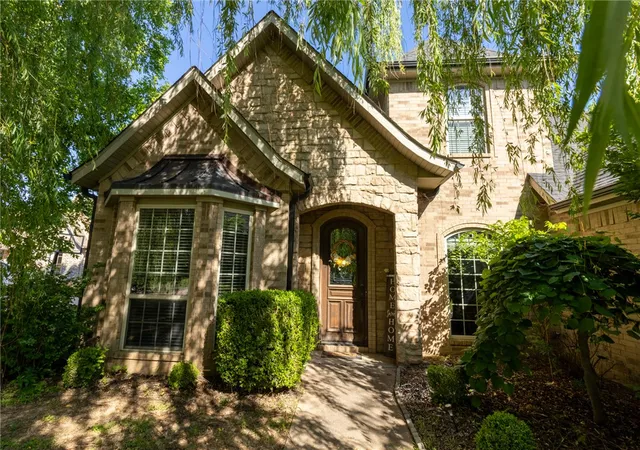 Photo 1 of Single family home for sale at 11530 Frisco Dr, Farmington, AR 72730 | MLS# 1347113 | Listing updated on 2026-08-31