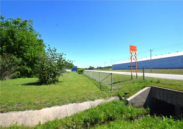 Photo 2 of Single family home for sale at 13 W Chestnut St, Stilwell, OK 74960 | MLS# 1347297 | Listing updated on 2026-09-06