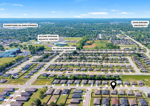 Photo 15 of Sale Pending at 603 W Cattleman Ct, Siloam Springs, AR 72761 | MLS# 1345124 | Listing updated on 2026-08-31