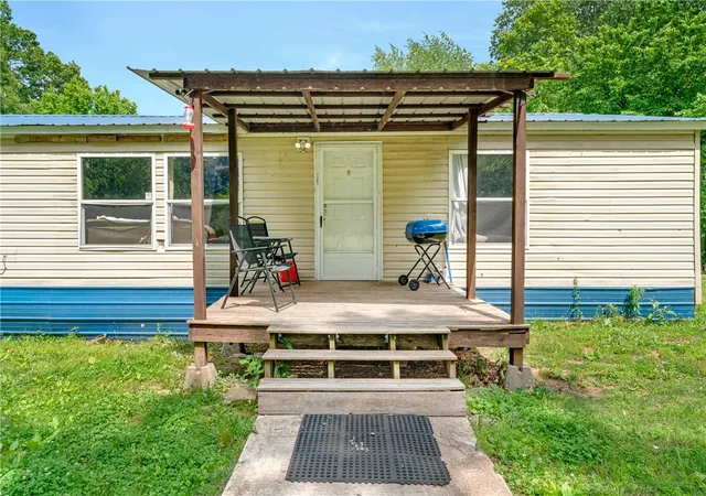 Photo 2 of Single family home for sale at 16148 Peach Cir, Fayetteville, AR 72704 | MLS# 1347466 | Listing updated on 2026-09-09