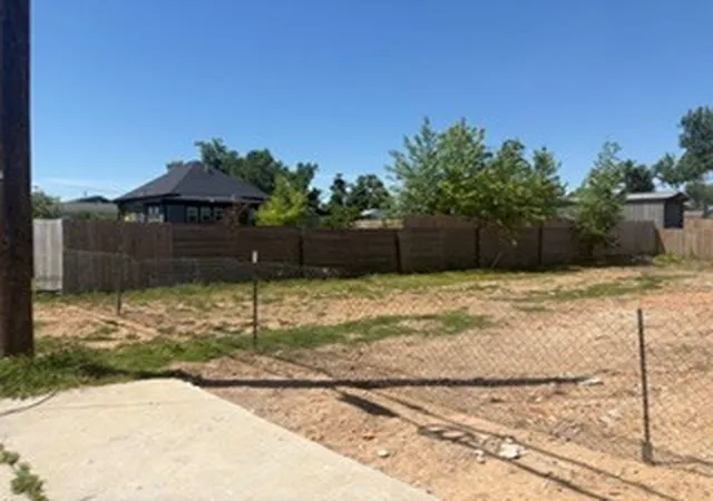 Photo 4 of House for sale at 206 N 10th Street, Rogers, AR 72756 | MLS# 1347841 | Listing updated on 2026-08-31