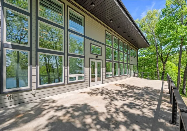 Photo 3 of Mansion for sale at 18649 Saddle Shop Ln, Springdale, AR 72764 | MLS# 1347339 | Listing updated on 2026-09-08