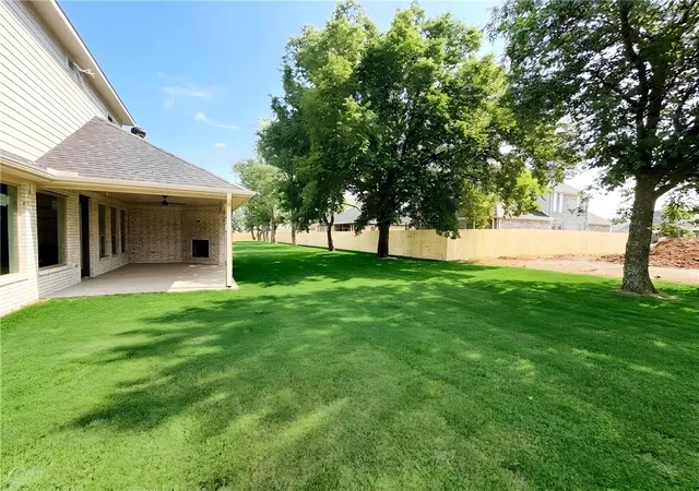 Photo 4 of Single family home for sale at 1351 Greyback Ln, Centerton, AR 72719 | MLS# 1347996 | Listing updated on 2026-10-21