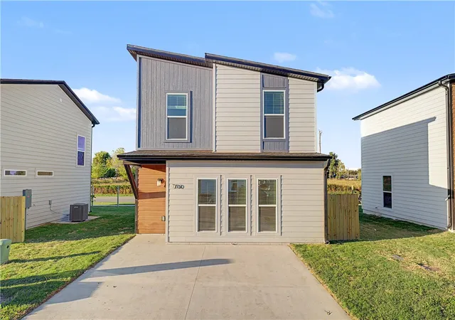 Photo 1 of Sale Pending at 700 Discovery Ave, Centerton, AR 72713 | MLS# 1348464 | Listing updated on 2026-10-13