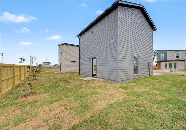 Photo 3 of Single family home for sale at 720 Discovery Ave, Centerton, AR 72713 | MLS# 1348468 | Listing updated on 2026-10-21