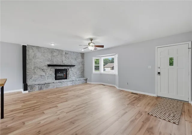 Photo 4 of Single family home for sale at 1902 W Granite St, Siloam Springs, AR 72761 | MLS# 1348211 | Listing updated on 2026-08-31