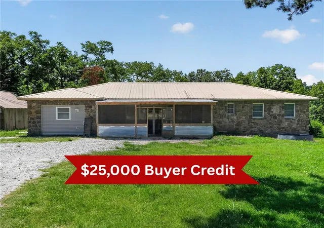 Photo 1 of Single family home for sale at 13751 E Ventris Rd, Garfield, AR 72732 | MLS# 1348387 | Listing updated on 2026-09-14