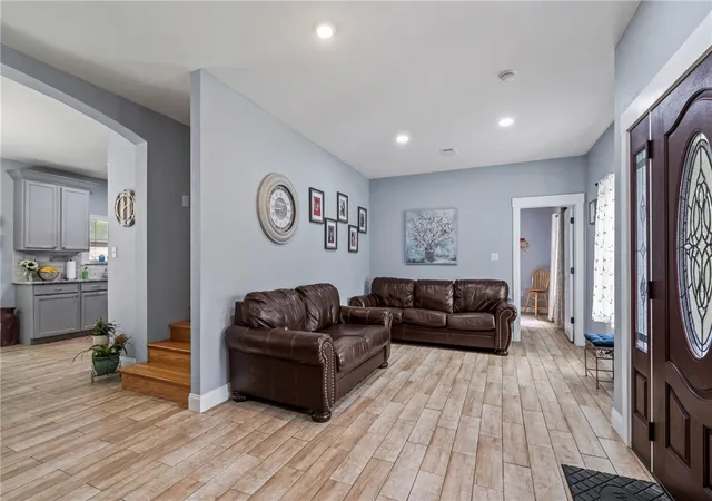 Photo 3 of Single family home for sale at 41 W Ozark Trl, Fayetteville, AR 72701 | MLS# 1348488 | Listing updated on 2026-09-07