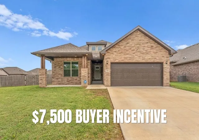 Photo 3 of Single family home for sale at 2401 Lock Ln, Pea Ridge, AR 72751 | MLS# 1347975 | Listing updated on 2026-10-06
