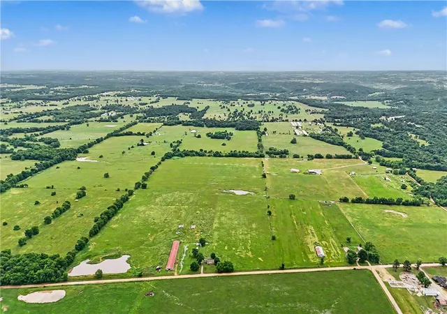 Land for sale at 9858 State Line Rd, Maysville, AR 72747 | MLS# 1348944