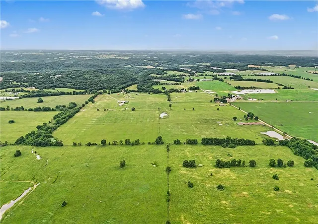 Photo 3 of Land for sale at 9858 State Line Rd, Maysville, AR 72747 | MLS# 1348944 | Listing updated on 2026-08-28