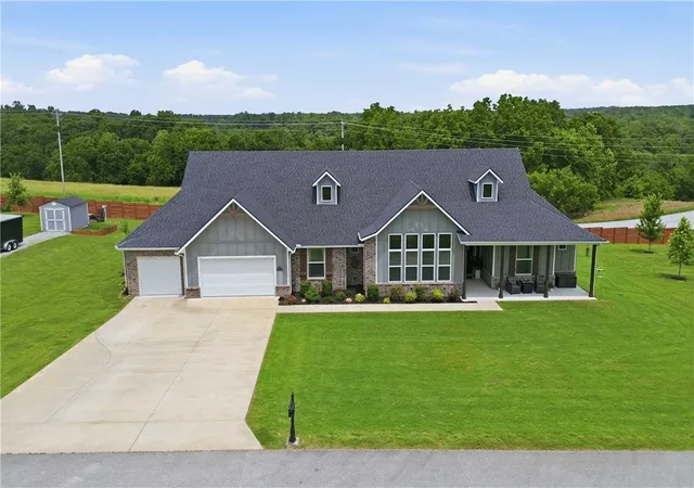 Photo 1 of Single family home for sale at 18850 Patriots Dream Dr, Siloam Springs, AR 72761 | MLS# 1349036 | Listing updated on 2026-09-08