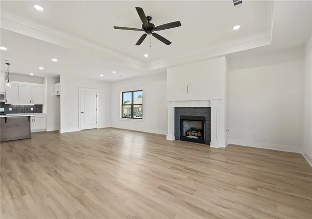 Photo 3 of Single family home for sale at 108 W Pitts St, Farmington, AR 72730 | MLS# 1349140 | Listing updated on 2026-09-13