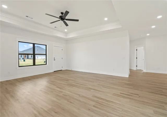Photo 4 of Single family home for sale at 108 W Pitts St, Farmington, AR 72730 | MLS# 1349140 | Listing updated on 2026-09-13