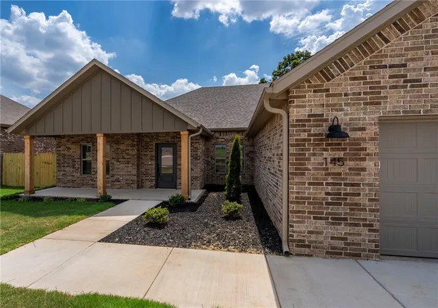 Photo 2 of Single family home for sale at 145 W Pitts St, Farmington, AR 72730 | MLS# 1349161 | Listing updated on 2026-09-06