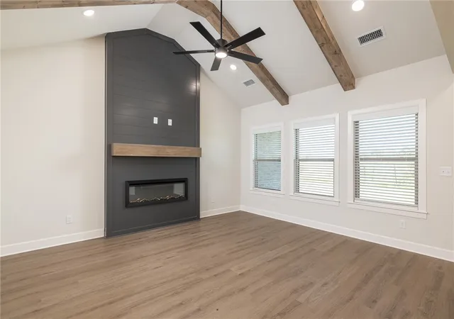 Photo 4 of Single family home for sale at 1300 NW 15th Avenue, Gentry, AR 72734 | MLS# 1349143 | Listing updated on 2026-09-08