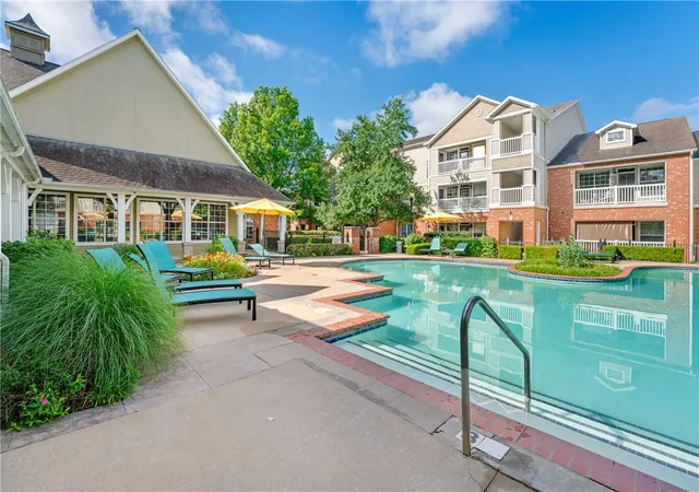 Photo 2 of Condo for sale at 4261 Ne Meadow Crk Cir #207, Fayetteville, AR 72703 | MLS# 1346842 | Listing updated on 2026-09-09