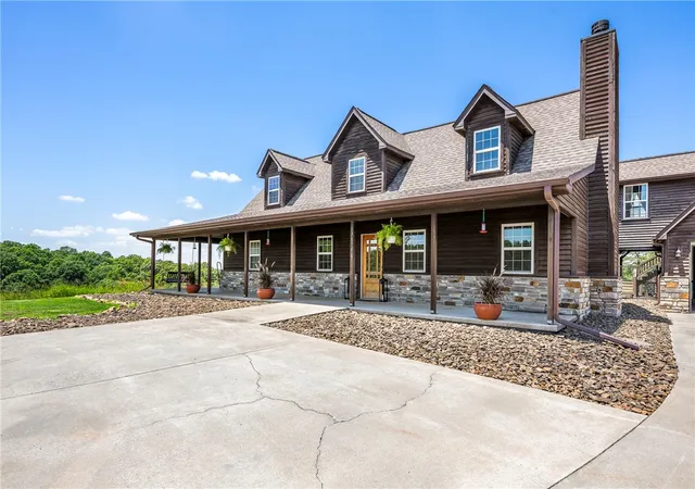 Photo 1 of Single family home for sale at 17874 Railroad Cut Rd, Rogers, AR 72756 | MLS# 1346916 | Listing updated on 2026-09-09