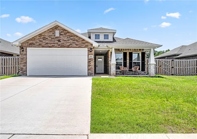 Photo 1 of Single family home for sale at 1521 Ari Ave, Centerton, AR 72719 | MLS# 1349042 | Listing updated on 2026-09-02