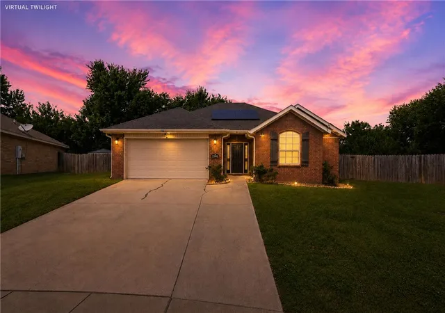 Photo 2 of Single family home for sale at 2901 S East St, Rogers, AR 72758 | MLS# 1349601 | Listing updated on 2026-08-30