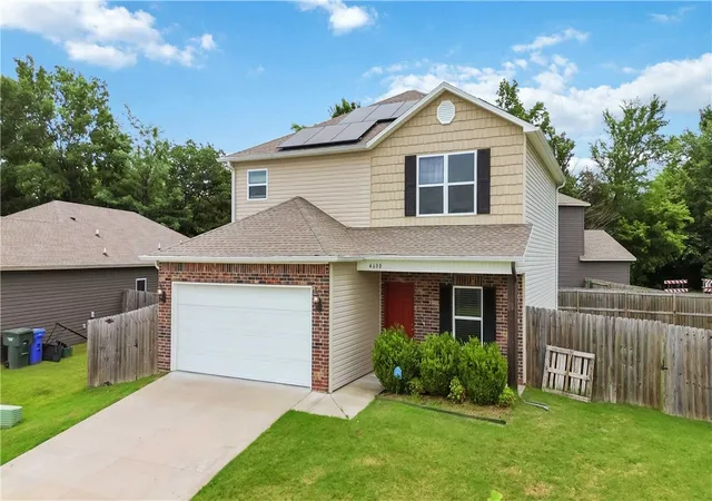 Photo 3 of Single family home for sale at 4600 W Hoover Loop, Fayetteville, AR 72704 | MLS# 1350916 | Listing updated on 2026-10-04