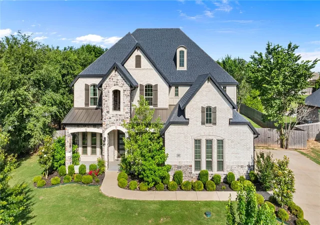 Photo 3 of Single family home for sale at 406 Torrance Dr, Cave Springs, AR 72718 | MLS# 1350932 | Listing updated on 2026-08-30