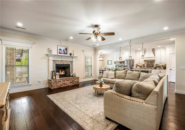 Photo 3 of Single family home for sale at 4201 Willowbend Dr, Rogers, AR 72758 | MLS# 1349459 | Listing updated on 2026-10-05