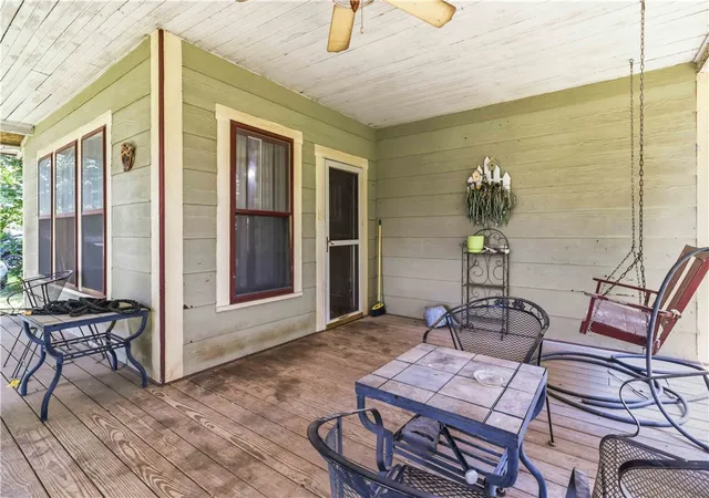 Photo 4 of Sale Pending at 305 Ewalt Ave, Springdale, AR 72764 | MLS# 1351008 | Listing updated on 2026-10-06