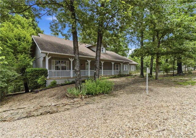 Photo 1 of Sale Pending at 27 Cambria Dr, Bella Vista, AR 72715 | MLS# 1351179 | Listing updated on 2026-09-19
