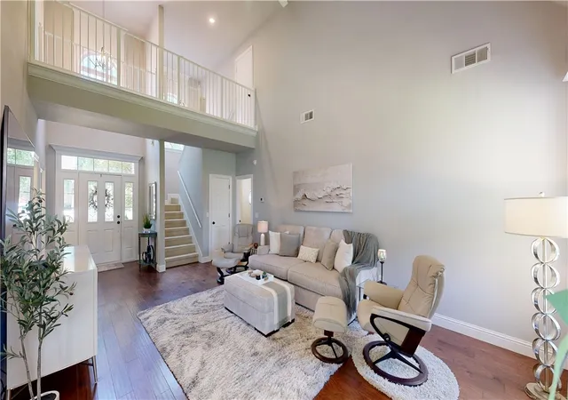 Photo 3 of Single family home for sale at 5706 Stoney Crk Dr, Rogers, AR 72758 | MLS# 1351429 | Listing updated on 2026-08-30