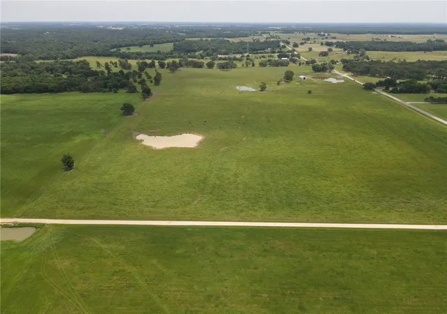 Photo 4 of Sale Pending at 20776 116 Highway, Colcord, OK 74338 | MLS# 1351000 | Listing updated on 2026-09-14