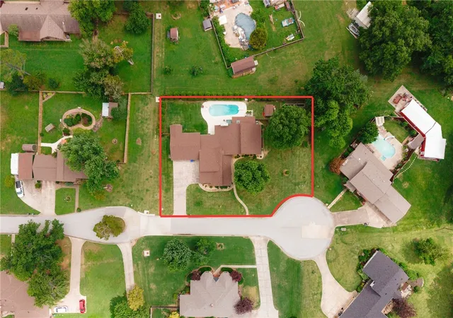 Photo 3 of Single family home for sale at 4603 W Centre Ct, Rogers, AR 72758 | MLS# 1351362 | Listing updated on 2026-09-04