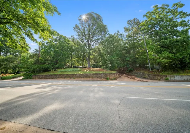 Photo 4 of Land for sale at 074 N +/- Ac 1624 Gregg Ave, Fayetteville, AR 72703 | MLS# 1351894 | Listing updated on 2026-08-31