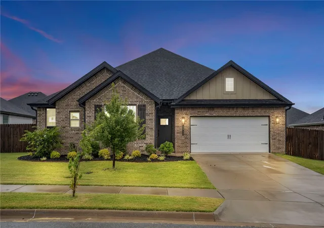 Photo 2 of Single family home for sale at 5912 Sw Gentle Winds Ave, Bentonville, AR 72713 | MLS# 1351787 | Listing updated on 2026-10-21
