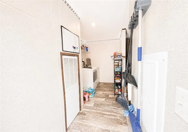 Photo 22 of Manufactured home for sale at 723 Industrial Park Dr, Anderson, MO 64831 | MLS# 1352039 | Listing updated on 2026-08-31