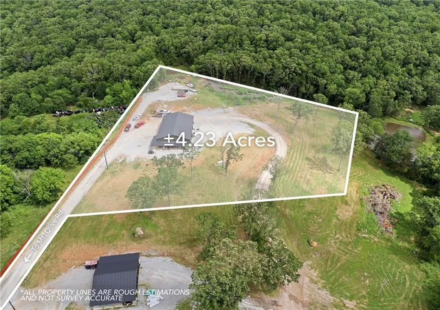 Photo 3 of Single family home for sale at 20266 Mt Olive Rd, Elkins, AR 72727 | MLS# 1352126 | Listing updated on 2026-09-02