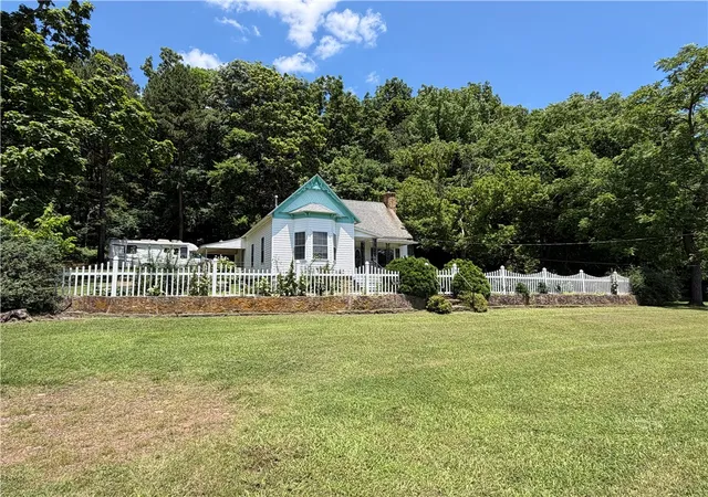 Photo 2 of Single family home for sale at 5097 Highway 23, Saint Paul, AR 72760 | MLS# 1351991 | Listing updated on 2026-09-18