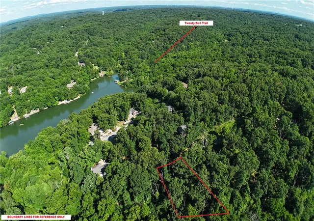 Photo 3 of Sale Pending at Chelmsworth Dr, Bella Vista, AR 72715 | MLS# 1352069 | Listing updated on 2026-10-06