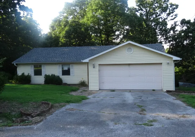 Photo 2 of Sale Pending at 13442 Mimosa Ln, Fayetteville, AR 72704 | MLS# 1352239 | Listing updated on 2026-09-14