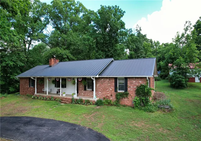 Photo 2 of Single family home for sale at 14214 Highway 62, Rogers, AR 72756 | MLS# 1352152 | Listing updated on 2026-10-07
