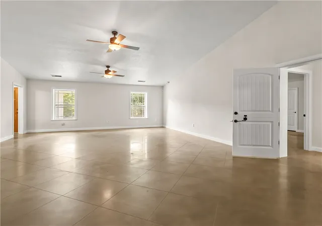Photo 3 of Single family home for sale at 10310 Sutton Pl, Harrison, AR 72601 | MLS# 1351044 | Listing updated on 2026-10-06