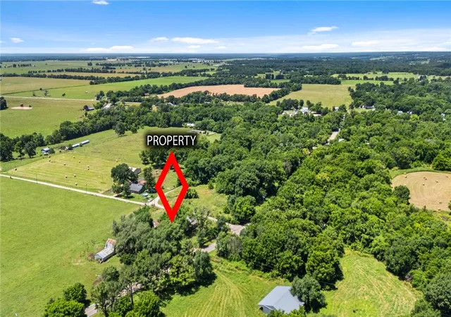 Photo 14 of Sale Pending at 25579 W 72 Highway, Gravette, AR 72736 | MLS# 1352479 | Listing updated on 2026-08-31