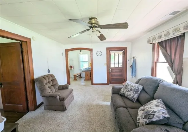 Photo 4 of Sale Pending at 903 N Chestnut St, Harrison, AR 72601 | MLS# 1352457 | Listing updated on 2026-09-02