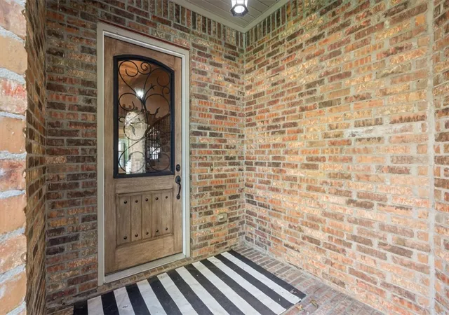 Photo 3 of Sale Pending at 3623 W Bowling Green Pl, Fayetteville, AR 72704 | MLS# 1352547 | Listing updated on 2026-09-08