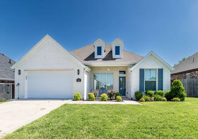 Photo 1 of Sale Pending at 3581 Avon Ave, Springdale, AR 72764 | MLS# 1352540 | Listing updated on 2026-09-14